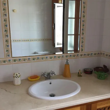 Quinta De S. Vicente Bed & Breakfast *